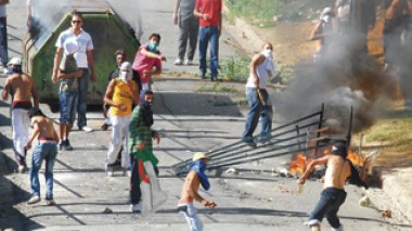 Social problems undermine the serenity of the Algerians