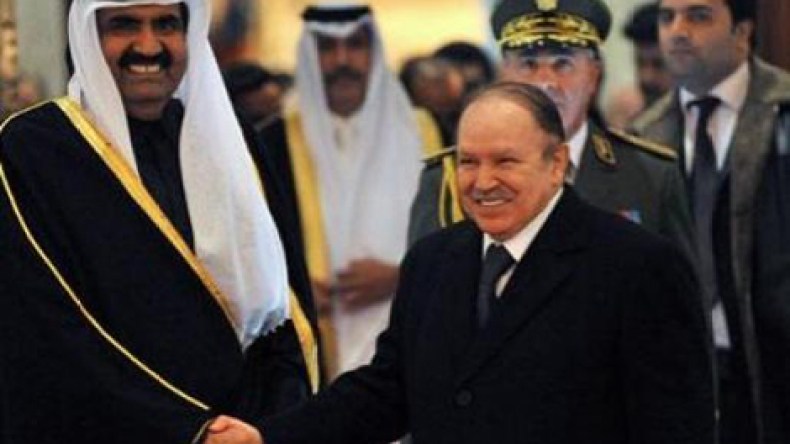 أمير قطر يصل الى الجزائر