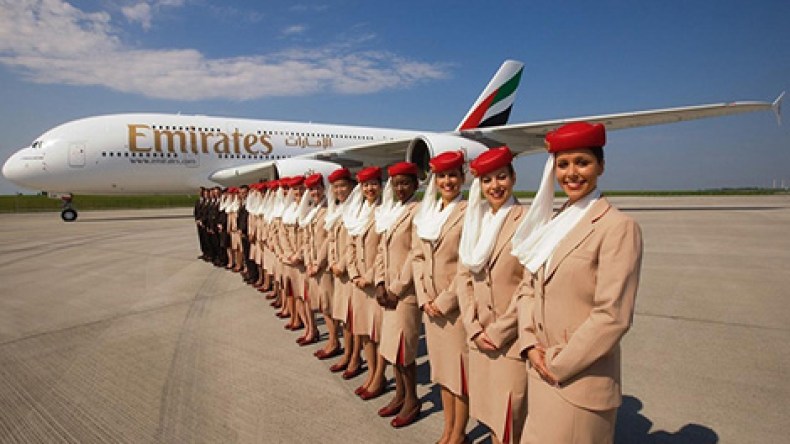 “طيران الإمارات” تعلن تخفيضات في رحلاتها من الجزائر نحو العالم