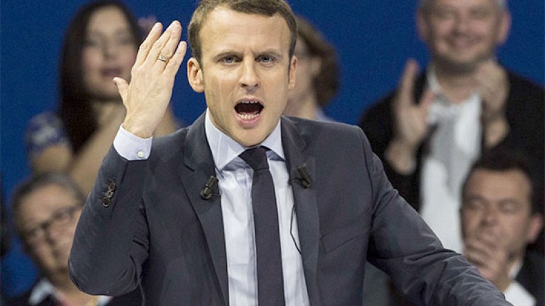 الجزائر تعود بقوة إلى خطابات مرشحي الرئاسيات في فرنسا