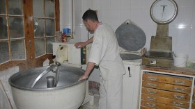 اتحادية الخبازين تدعو إلى إعادة فتح ملف “فرينة التقشف”