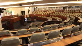 تنصيب هياكل الغرفة السفلى قد يؤجل مخطط عمل الحكومة!