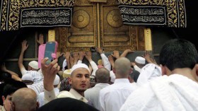 حين تخرج العمرة من قدسية العمل إلى السيلفي والسياحة