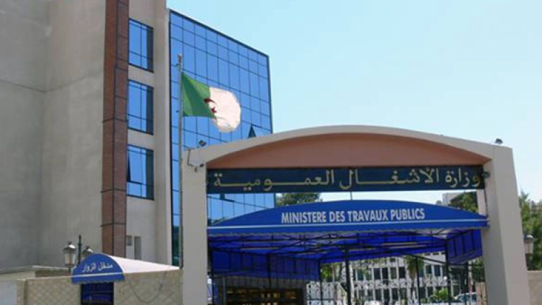 مندوبو تعاضدية الأشغال العمومية يطالبون بالتحقيق في تسيير الأموال