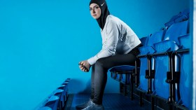 شركة “نايك”  تعلن عن “حجاب الرياضيات” وأئمة يصفونه بالفضيحة