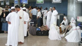 177 وكالة تتسابق لنقل الجزائريين إلى عمرة المولد