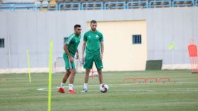 “محاربو الصحراء” بِزيّ أخضر