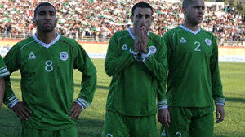 15 لاعبا من “الخضر” مهدد بالغياب عن مباراة رواندا