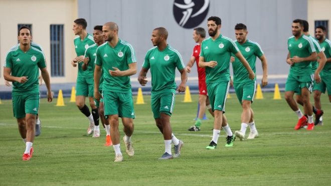 “الخضر” يشرعون في التربص بسيدي موسى تحسبا لودية البنين