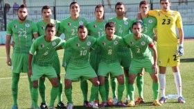 منظمو دورة شمال إفريقيا أواسط يمنحون الكأس لمصر