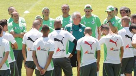 خاليلوزيتش يطلب تدعيم الطاقم الطبي للخضر والفاف ستستعين بأطباء “أسبيتار”