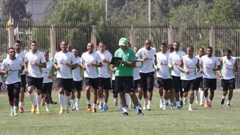 تربص لمحليي “الخضر” هذا الأربعاء تحضيرا لمواجهة ليبيا