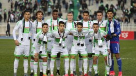 المنتخب الوطني في مجموعة إسبانيا ومقدونيا