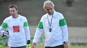 هامل يضع النقاط على الحروف مع خاليلوزيتش لرفضه الحديث للصحافة الجزائرية