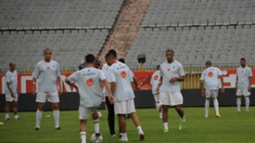 الطاقم‮ ‬الطبي‮ ‬يطمئن‮ ‬ويؤكد‮ ‬بأن‮ ‬الأساس‮ ‬هو‮ ‬كأس‮ ‬إفريقيا