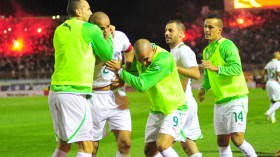 خاليلوزيتش يقلص قائمة مباراة سلوفينيا إلى 28 لاعبا