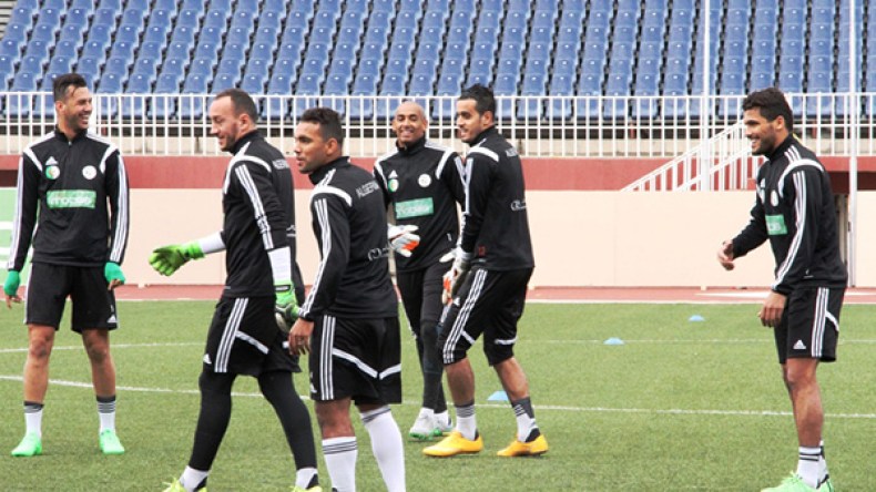 نقاش يدخل قائمة غوركوف الموسعة.. وخذايرية يبعد بسبب مبولحي