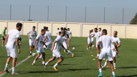 هذه هي تشكيلة الجزائر أمام الكاميرون