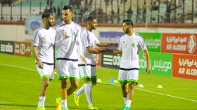 عنتر يحي: أعمدة المنتخب مطالبون باللعب بروح قتالية