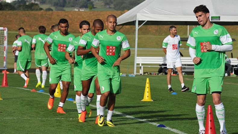 خاليلوزيتش سيلعب بخطة حذرة أمام روسيا ولحسن لخلافة جابو