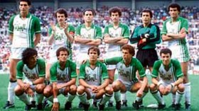 نجوم منتخب 1982 يواجهون قدماء جيل عزابة في مباراة استعراضية
