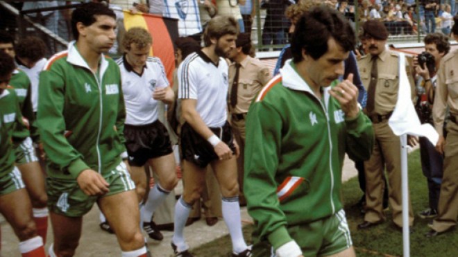 ذاكرة المونديال: الجزائر تتخطى نيجيريا بقسنطينة وتتأهل للمرة الأولى إلى المونديال