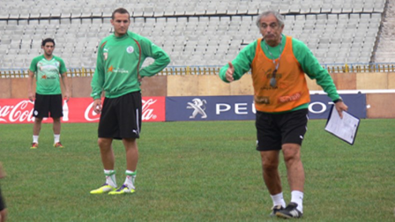 تربص قصير للخضر تحضيرا لغامبيا.. وحضور متأخر لنصف التعداد