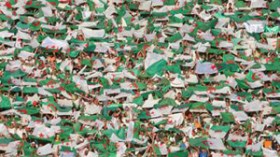 من سيتكفل ببيع تذاكر مواجهة الجزائر أمام مصر؟