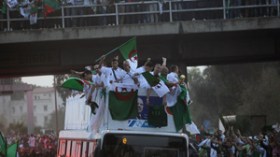 متعاملو الهاتف النقال يتنافسون على تمويل الخضر