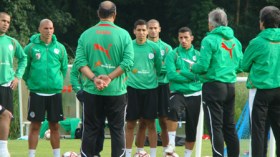 خاليلوزيتش في مواجهة هاجس الإصابات قبل مباراة غامبيا