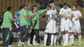 الخضر يُنهون مشوار الكان بـ”رقصة الديك المذبوح”