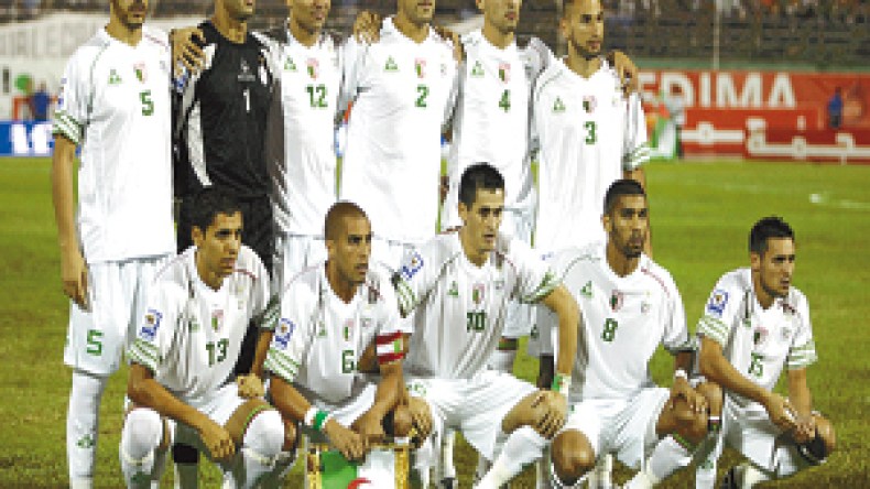 محترفو “الخضر” أمام معضلة إقالة مدربيهم في الأندية الأوروبية