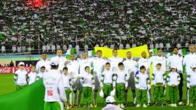 خليلوزيتش يبرمج 3 مقابلات ودية