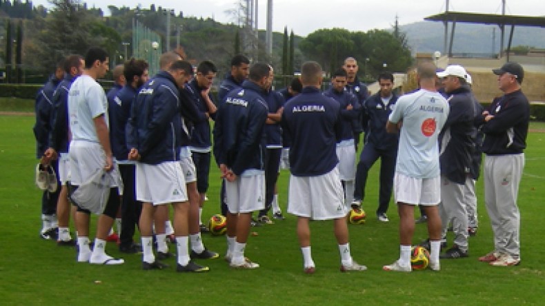 الجزائر لن تواجه الأفارقة باستثناء جنوب إفريقيا و فرنسا في ورطة رفقة البرتغال