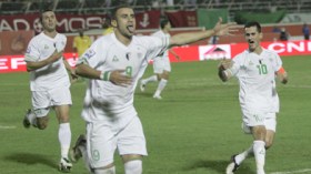 الفاف تطلب من الأندية الأوروبية إعفاء المحترفين الجزائريين