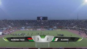 الحكم الزامبي وأخطاء الدفاع يؤجّلان فرحة “الخضر”