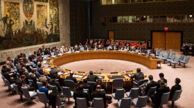 مجلس الأمن يدرس مشروع قرار للمطالبة بهدنة في سوريا