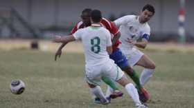 خليلوزيتش‭ ‬يفضل‭ ‬عنتر‭ ‬وبوڤرة‭ ‬ويصر‭ ‬على‭ ‬الاعتماد‭ ‬عليهما‭ ‬في‭ ‬مباريات‭ ‬جوان‮  ‬