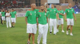 الفاف‭ ‬تدافع‭ ‬عن‭ ‬المغتربين‭ ‬وتذكر‭ ‬بتضحياتهم
