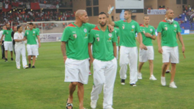 الفاف‭ ‬تدافع‭ ‬عن‭ ‬المغتربين‭ ‬وتذكر‭ ‬بتضحياتهم