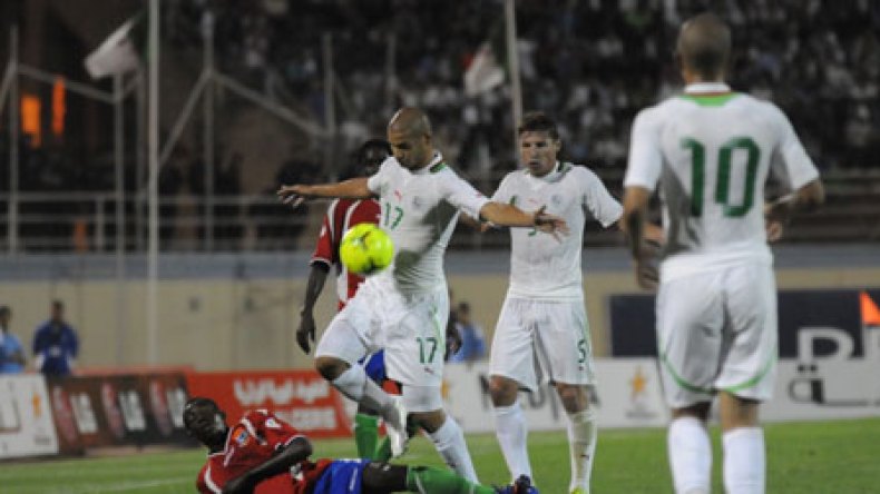 بلكالام وحشود يقنعان خاليلوزيتش ومنافسة شديدة لتعويض مبولحي