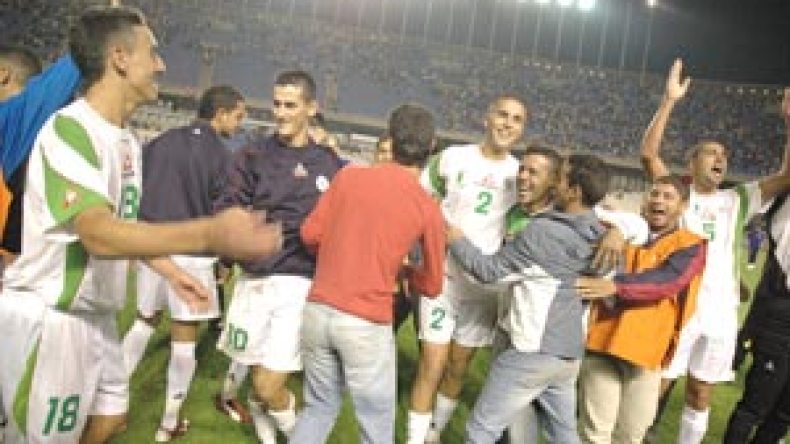 تربص “الخضر” القادم بباريس سيتحول إلى بورصة تنقلات