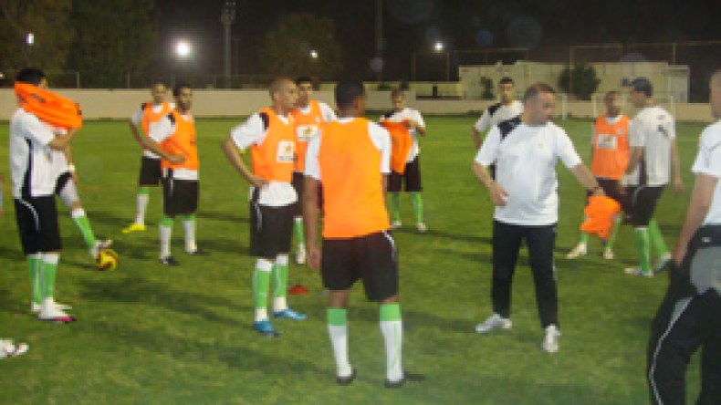 الفاف ستقدم قائمة أولية بـ40 لاعبا للكاف يوم 02 ديسمبر