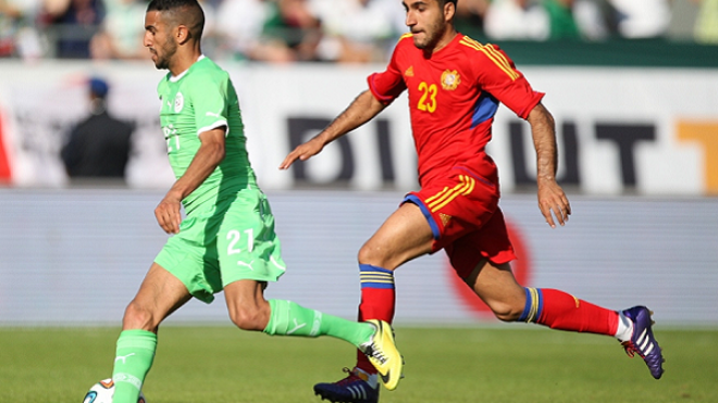 محرز يعرض موهبته ويكسب عشق الجماهير في 5 دقائق