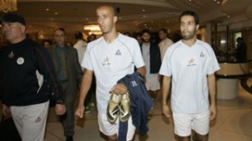 الجزائريون مظلومون ومباراة الجزائر مصر “كرة قدم سياسية”