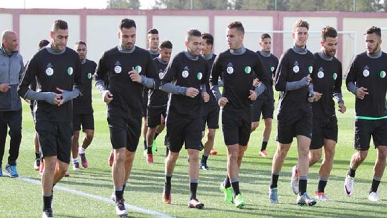 استبعاد بولعويدات ونقاش.. والاستنجاد بحامية