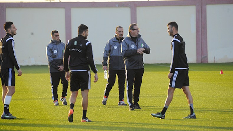 تعداد الخضر يكتمل بالتحاق قديورة