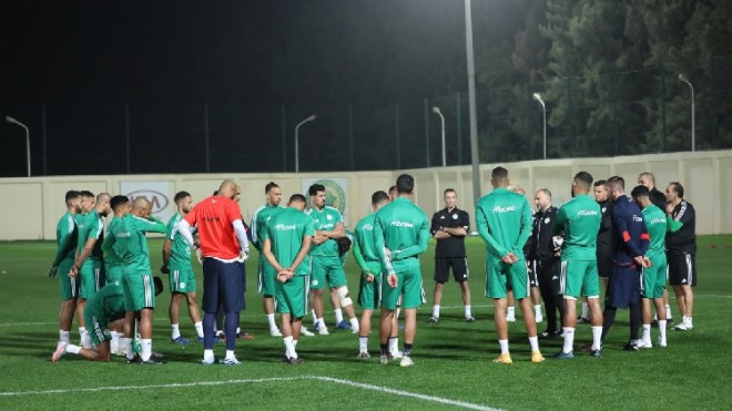 بلماضي يستدعي 28 لاعبا بينهم توبة وزروقي