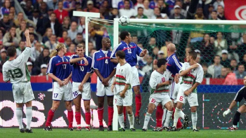 عودة الحديث عن تنظيم مباراة بين الجزائر وفرنسا