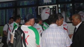 ” الخضر ”  يدخلون  القاعة  الشرفية  بشق  الأنفس ..  واللاعبون  صدموا بواقع  بانغي